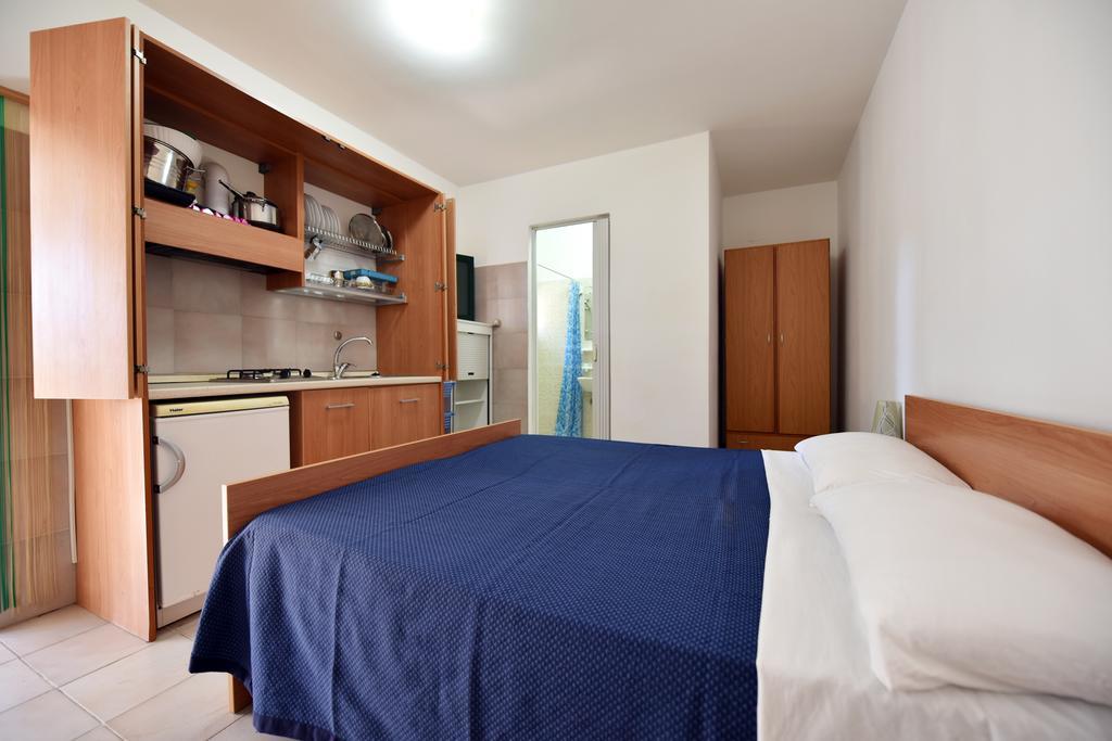 ホテルCamping La Vecchia Torre ガリポリ エクステリア 写真